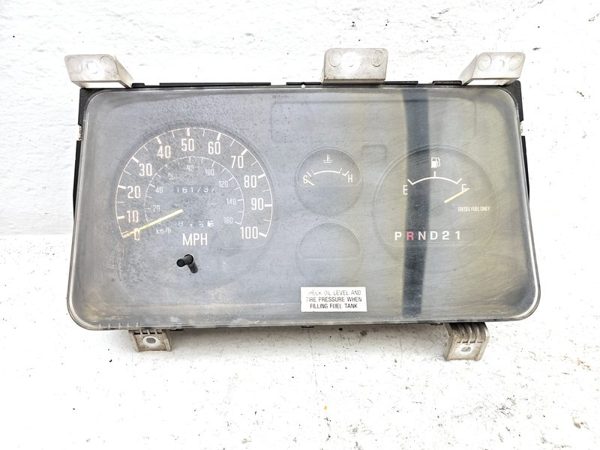 1995-1998 Isuzu Npr Speedometer Cluster Instrument Gauges Panel Oem Dash — photo 1