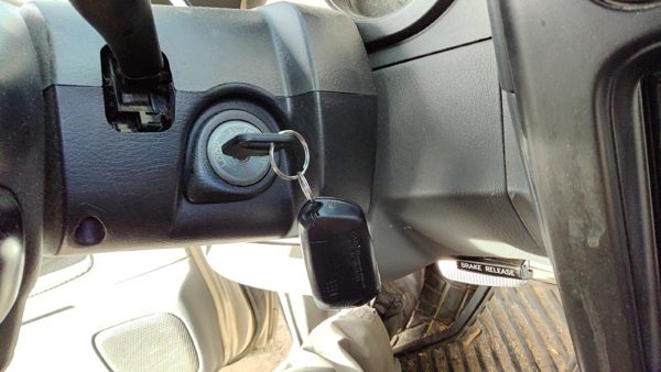 2000-2004 Nissan Xterra Ignition Switch Assembly With Key Complete Electrical At — photo 2