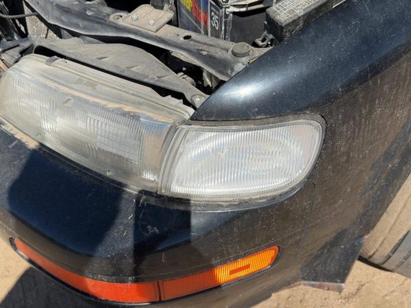 95-96 Nissan Maxima Driver Left Front Turn Signal Light Lamp Oem Fender Mounted — photo 2