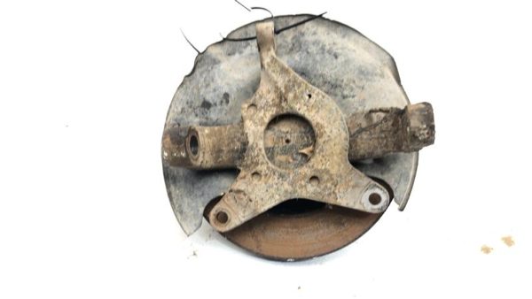 84-87 Pup Pickup Passenger Right Front Spindle Steering Knuckle Wh Wheel Hub 4X2 — photo 6