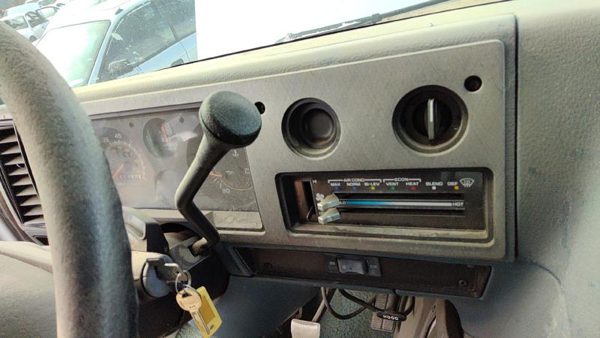 1992-1996 Gmc Van 3500 Trim Bezel Around Speedometer Oem Dash Surround Panel — photo 1
