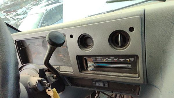 1992-1996 Gmc Van 3500 Trim Bezel Around Speedometer Oem Dash Surround Panel — photo 3