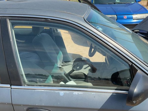 1996-2000 Honda Civic Passenger Right Front Side Window Door Glass Oem 4797411 — photo 2