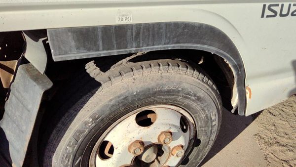95-07 Passenger Right Front Wheel Flare Moulding Oem Fender — photo 3