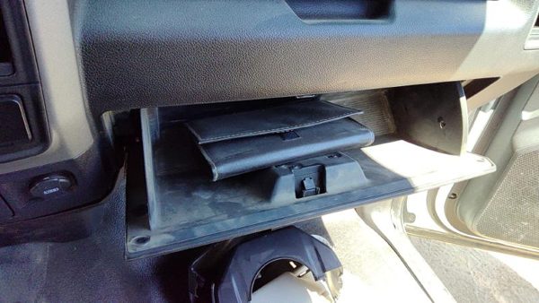 2009-2021 Dodge Ram 1500 Glove Box Assembly Complete Door With Latch Oem Black — photo 6