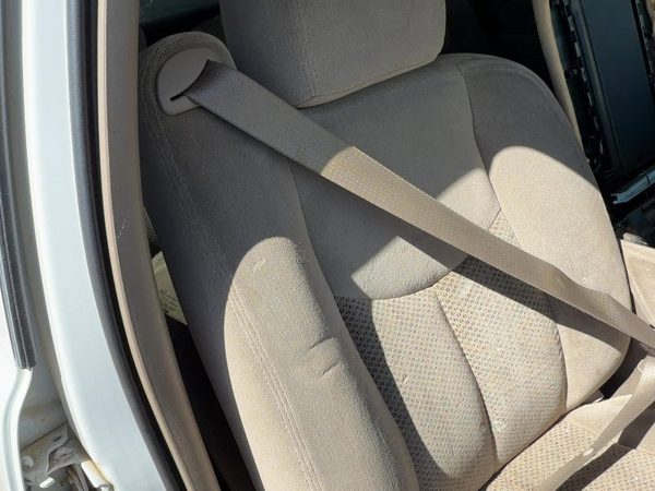 03-07 Silverado 2500 Passenger Right Front Seat Belt Retractor Shoulder Tan 52D — photo 2