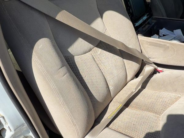 03-07 Silverado 2500 Passenger Right Front Seat Belt Retractor Shoulder Tan 52D — photo 1