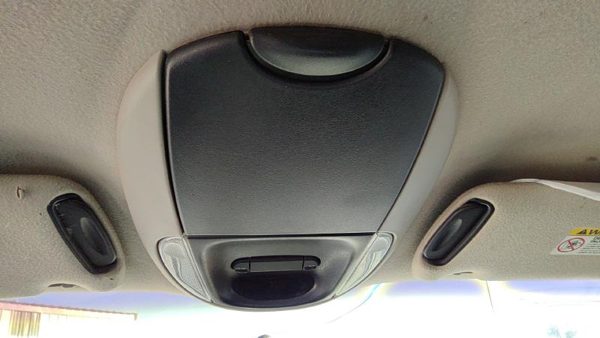 2001-2003 Dodge Caravan Center Overhead Console Oem Dome Light Map Lamp Cubby — photo 2