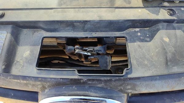 2008-2011 Ford Focus Hood Latch Assembly With Bracket Oem 8S4Z8A284A — photo 2
