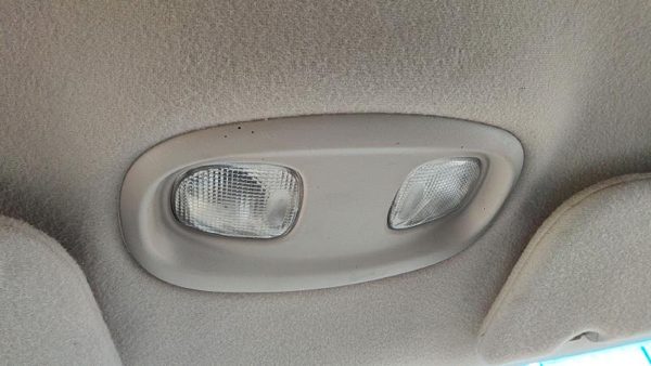 02-04 Jeep Liberty Center Overhead Console Dome Light Map Lamp Cubby Gray M5dv — photo 1