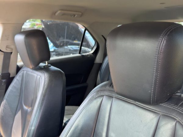 10-17 Chevy Equinox Pair Of Front Headrests Oem Left Right Set Seat Black 01A — photo 4
