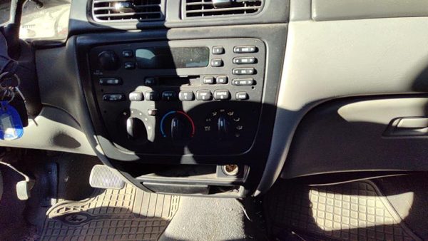 2000-2007 Ford Taurus Trim Bezel Around Radio Surround Dash Panel Oem — photo 2
