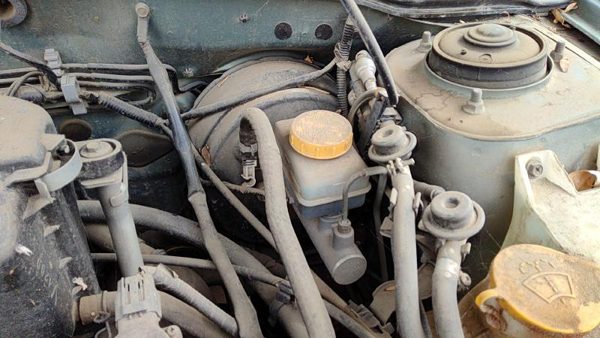 2004 Legacy Outback Power Brake Booster With Master Cylinder Pair Set Oem — photo 1
