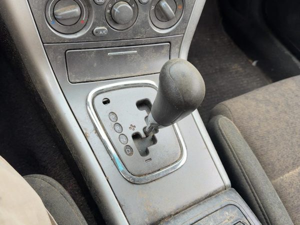 09 Legacy Outback Floor Shifter Lever Assembly Shift Unit Automatic Transmission — photo 1