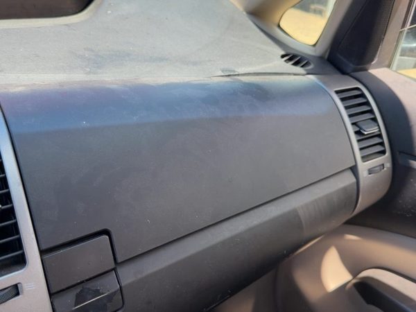 05 Prius Upper Glove Box Assembly Complete Door With Latch Oem Brown/Ivory Fa08 — photo 3