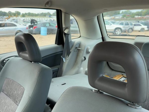 06-09 Pt Cruiser Pair Of Front Headrests Oem Left Right Set Seat Gray D7Dv — photo 1