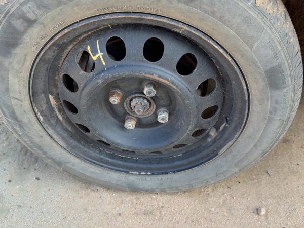 1988 Toyota Corolla FX Deluxe 14x5.5 Steel Wheel OEM Factory Rim #4 426111264001 — photo 1