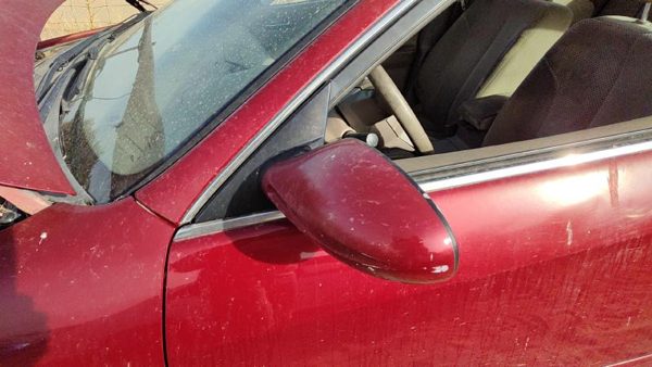 2005-2006 Nissan Altima Driver Left Power Side Mirror Door Mounted Oem Red A15 — photo 3