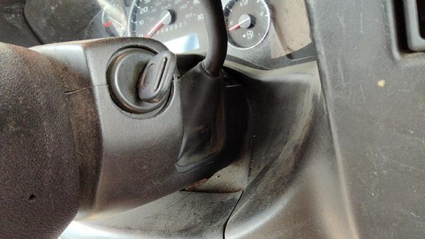 2008-14 Chevy Express Van Ignition Switch Assembly With Key Complete Electrical — photo 1