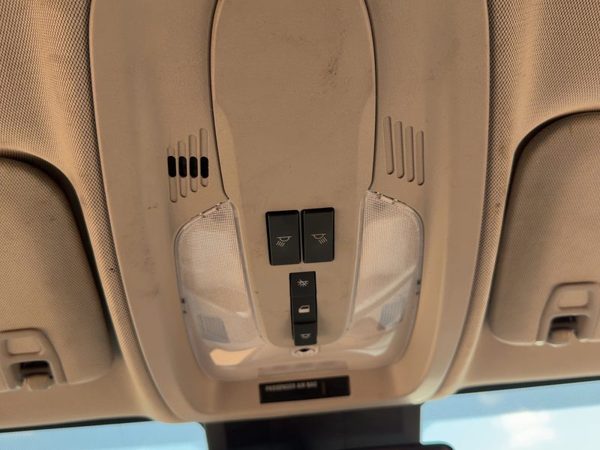 2014-2017 Chevy Equinox Center Overhead Console Oem Dome Light Map Lamp Cubby — photo 2
