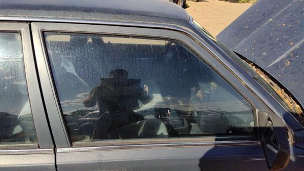 1983-86 Toyota Camry Passenger Right Front Side Window Door Glass Oem 6811132030 — photo 3