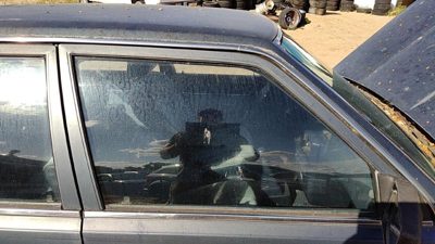1983-86 Toyota Camry Passenger Right Front Side Window Door Glass Oem 6811132030
