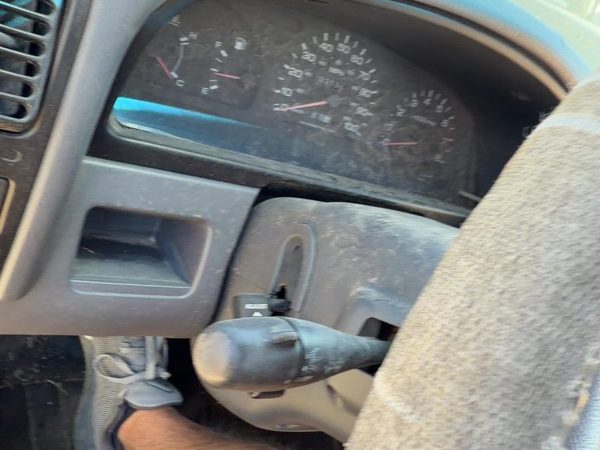 1993-1995 Nissan Pathfinder Steering Column Assembly OEM Gray Floor Shift — photo 3