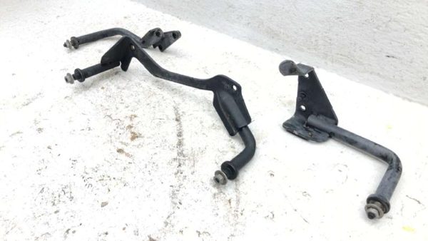 13-20 Dodge Ram 4500 Fan Shroud Mount Brackets Brace 6.7L Cummins Oem — photo 3