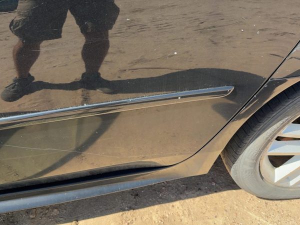 2006-2013 Chevy Impala Driver Left Rear Moulding From Door Oem Back Black 41U — photo 5