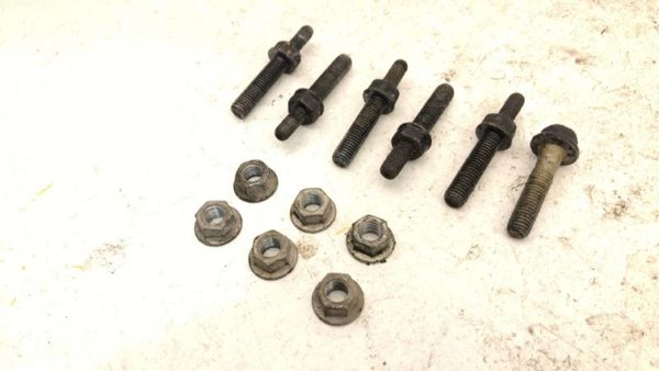 2007 Gmc Yukon Set Of Bolts Transmission And Transfer Case Oem Hardware 4X4 — photo 3