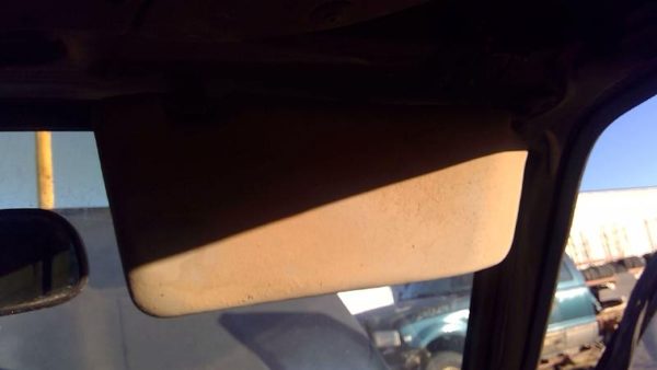 1996 Geo Tracker Passenger Right Sun Visor Oem — photo 7