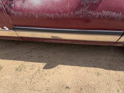 85-90 Buick Park Ave Passenger Right Front Moulding From Door Oem Trim Strip