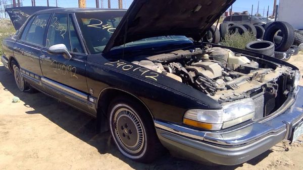 1993 Buick Park Avenue — vehicle photo 1