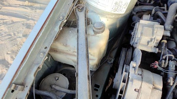 1982-1991 Pontiac 6000 Coolant Reservoir Radiator Overflow Tank Bottle Oem — photo 1