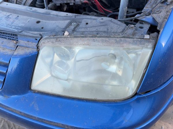 1999-2002 Vw Jetta Driver Left Head Light Oem Front Lamp Without Fog Lamps — photo 2