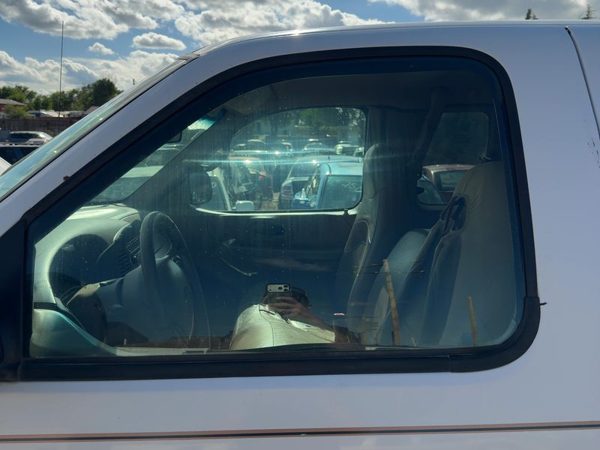 1997-2004 Ford F150 Driver Left Front Side Window Door Glass Oem 1L3Z1521411Aa — photo 1