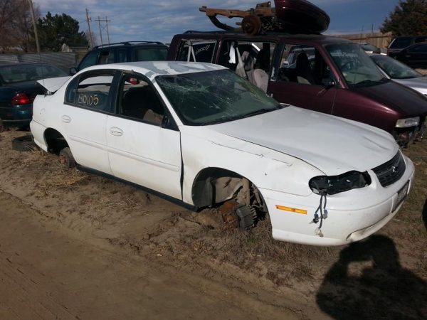 2001 Chevy Malibu Electric Cooling Motor LH — photo 1