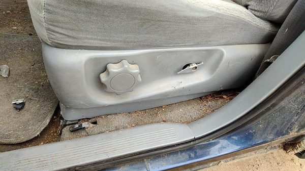 98-03 Toyota Sienna Driver Left Side Seat Trim Panel Oem Gray 11 — photo 2