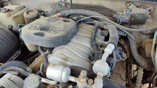 1997 Chevy Pickup 2500 Intake Manifold Silverado 7.4L — photo 6