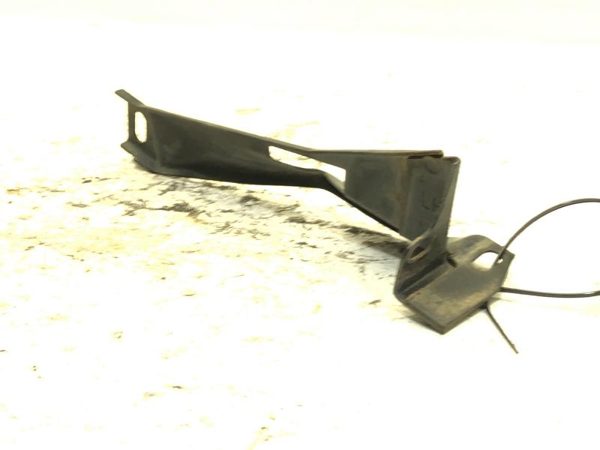 84-87 C4 Corvette Left Front Inner Fender Wheelhouse Support Bracket Drivers — photo 1