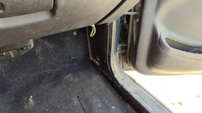 1997-1998 Suzuki Sidekick Passenger Right Lower Kick Trim Panel Oem Gray Gri