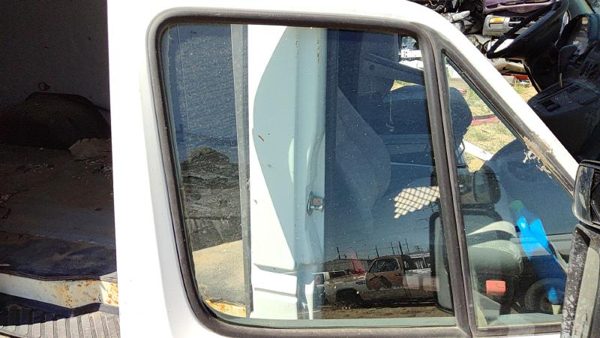 2002-06 Sprinter Van 3500 Passenger Right Front Side Window Door Glass Oem — photo 2