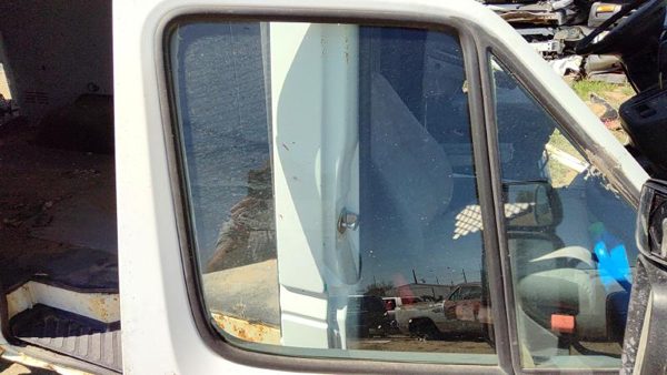 2002-06 Sprinter Van 3500 Passenger Right Front Side Window Door Glass Oem — photo 4