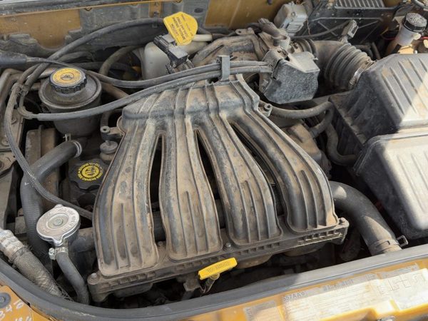 2002 Chrysler Pt Cruiser Intake Manifold Oem 2.4L 04777866Ad — photo 1