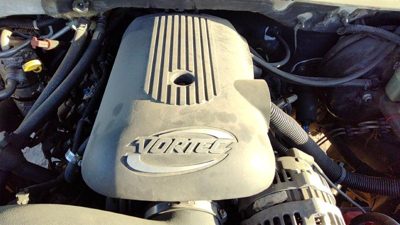 2001 Chevy Suburban Engine Cover Top Plastic Shield Oem 5.3L