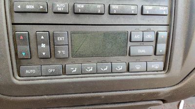 03-06 Lincoln Town Car Temperature Control Module In Dash Heater Ac Head Unit