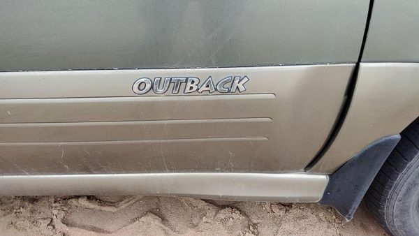 2000-2004 Legacy Outback Passenger Right Front Moulding From Door Oem Trim Strip — photo 6