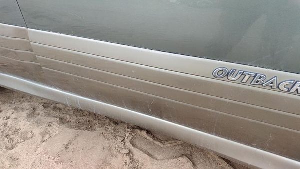 2000-2004 Legacy Outback Passenger Right Front Moulding From Door Oem Trim Strip — photo 8