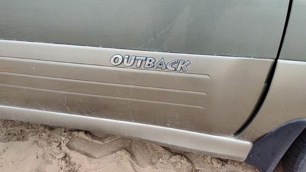 2000-2004 Legacy Outback Passenger Right Front Moulding From Door Oem Trim Strip — photo 7