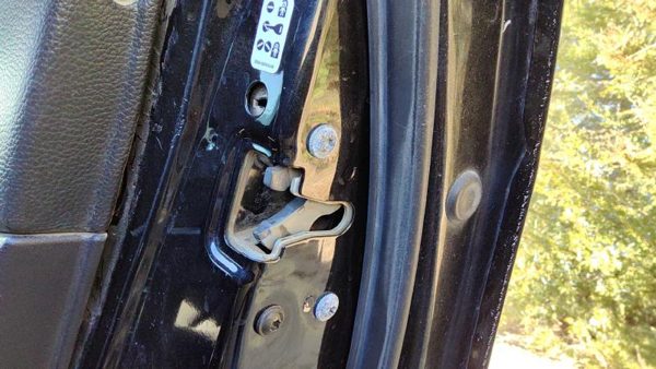 2006-2012 Ford Fusion Passenger Right Rear Door Latch With Rods/Cables Oem Back — photo 2